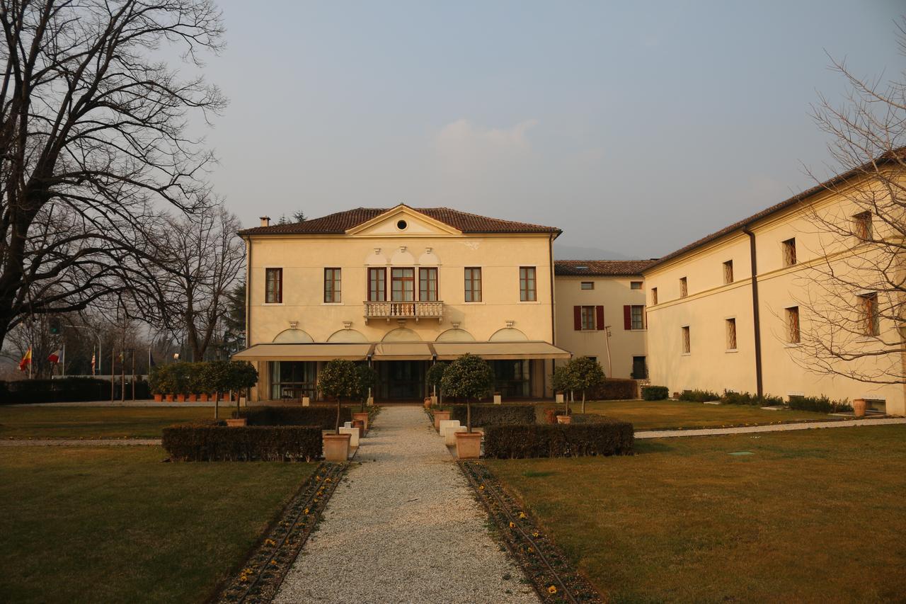 Hotel Villa Ca' Sette Bassano del Grappa Exterior foto
